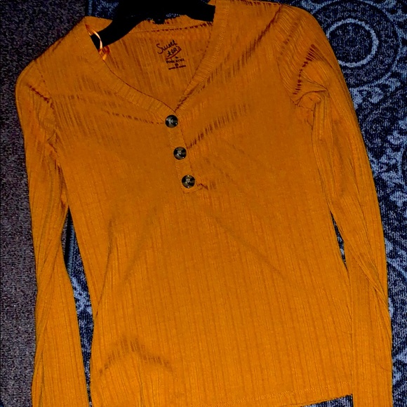 Long sleeve thin shirt